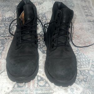 Timberlands Women’s Black Waterproof Boot hardly worn